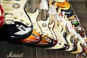 Guitar and stringed instrument sales Sales - Electric - Acoustic - Bass - Banjos - Mandolins and more